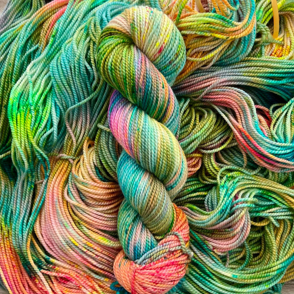 Earth Day Merino Alpaca Hand-dyed Yarn Fiber-Macgyver